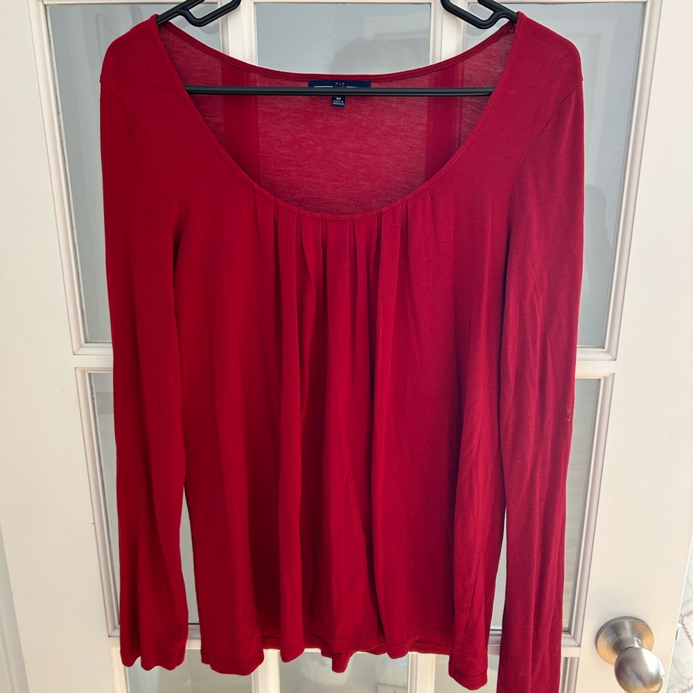 Women's Red Long Sleeve Top